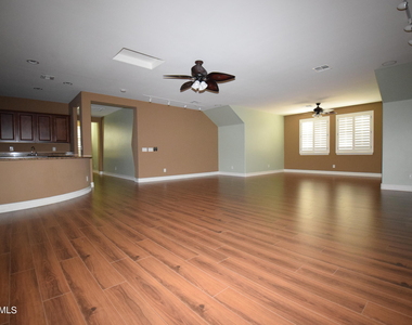 2192 E Coconino Place - Photo Thumbnail 11