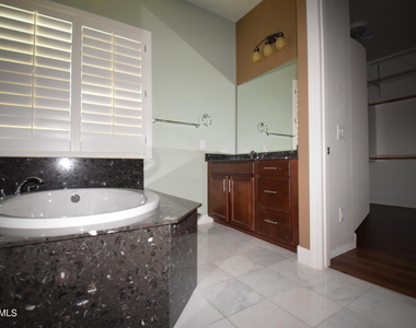 2192 E Coconino Place - Photo Thumbnail 21