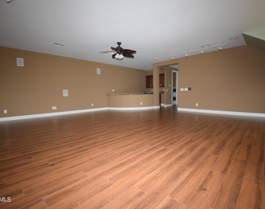 2192 E Coconino Place - Photo Thumbnail 12