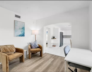 320 Inlet Way - Photo Thumbnail 6