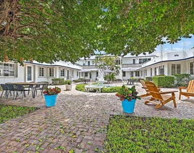320 Inlet Way - Photo Thumbnail 14