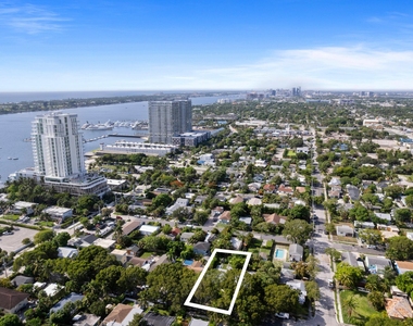 426 48th Street - Photo Thumbnail 20