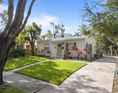 426 48th Street - Photo Thumbnail 18