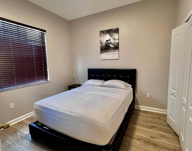 8874 Nw 182nd Street - Photo Thumbnail 30