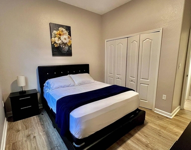 8874 Nw 182nd Street - Photo Thumbnail 29