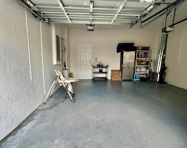 8874 Nw 182nd Street - Photo Thumbnail 20