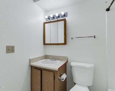 10815 N 15th Lane - Photo Thumbnail 7