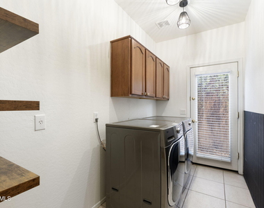 6518 W Bent Tree Drive - Photo Thumbnail 32