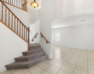 6518 W Bent Tree Drive - Photo Thumbnail 5