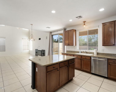 6518 W Bent Tree Drive - Photo Thumbnail 27