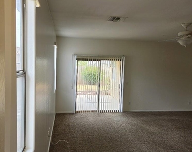 12901 W Glenrosa Drive - Photo Thumbnail 1