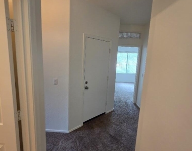 12901 W Glenrosa Drive - Photo Thumbnail 22