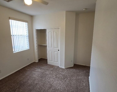 12901 W Glenrosa Drive - Photo Thumbnail 25