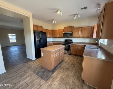 5127 W Maldonado Road - Photo Thumbnail 12