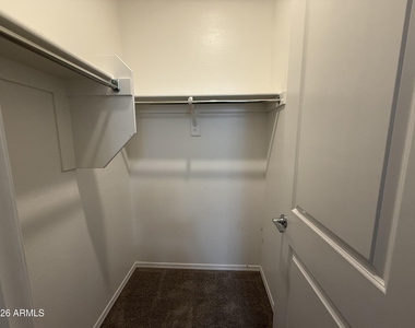 2661 S Sulley Drive - Photo Thumbnail 36