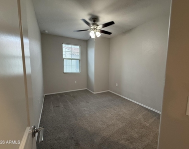 2661 S Sulley Drive - Photo Thumbnail 33