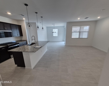 37097 W Prado Street - Photo Thumbnail 1