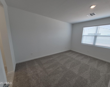 37097 W Prado Street - Photo Thumbnail 8