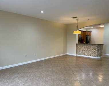 2901 Nw 126th Avenue - Photo Thumbnail 5