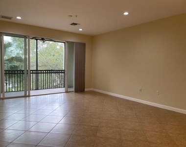 2901 Nw 126th Avenue - Photo Thumbnail 4
