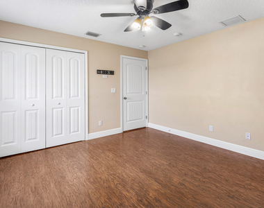 3349 Sw Hill Street - Photo Thumbnail 28