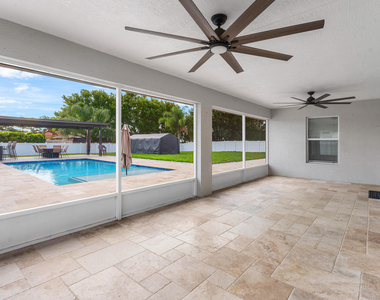 3349 Sw Hill Street - Photo Thumbnail 30