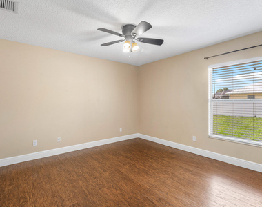 3349 Sw Hill Street - Photo Thumbnail 18