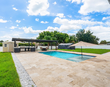 3349 Sw Hill Street - Photo Thumbnail 33
