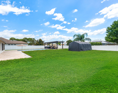 3349 Sw Hill Street - Photo Thumbnail 43
