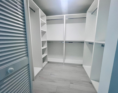 601 E Dania Beach Boulevard - Photo Thumbnail 5