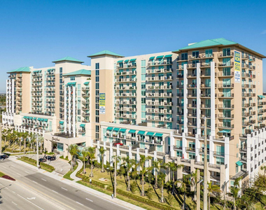 601 E Dania Beach Boulevard - Photo Thumbnail 11