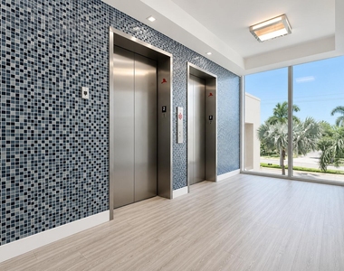 601 E Dania Beach Boulevard - Photo Thumbnail 9