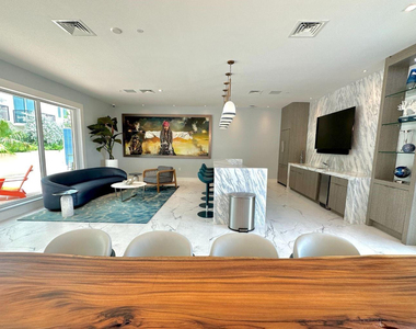 601 E Dania Beach Boulevard - Photo Thumbnail 13