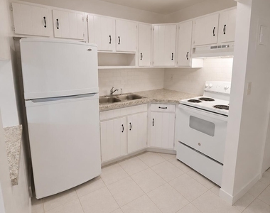 1150 Ne 17th Court - Photo Thumbnail 1