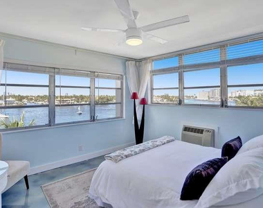 101 N Birch Road - Photo Thumbnail 10