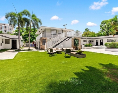 1826 Sherman Street - Photo Thumbnail 11