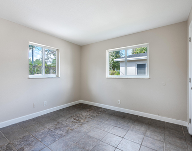 3482 48th Lane S - Photo Thumbnail 14