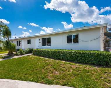 3482 48th Lane S - Photo Thumbnail 2
