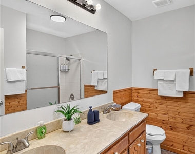 2317 Kerry Lane - Photo Thumbnail 29