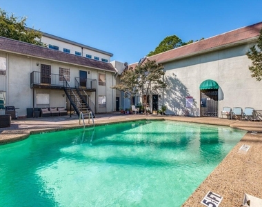 4810 Mckinney Avenue - Photo Thumbnail 1