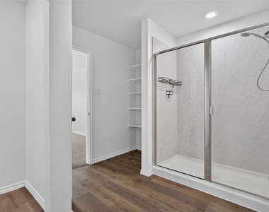 149 Boxwood Drive - Photo Thumbnail 12