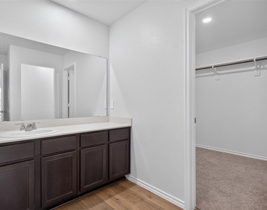 149 Boxwood Drive - Photo Thumbnail 11