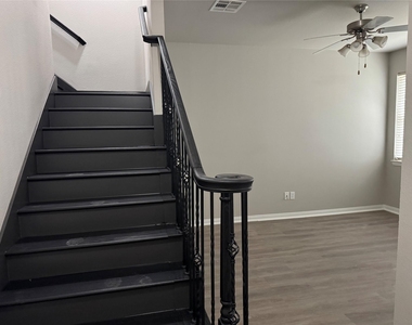 1444 Chase Lane - Photo Thumbnail 13
