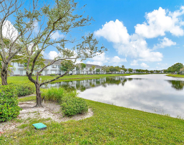1427 Nw 34th Way - Photo Thumbnail 44