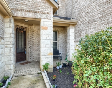 1519 Bedstraw Lane - Photo Thumbnail 2
