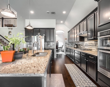 1519 Bedstraw Lane - Photo Thumbnail 17