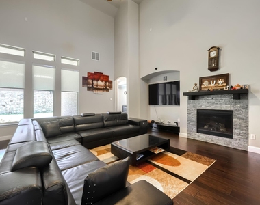 1519 Bedstraw Lane - Photo Thumbnail 10