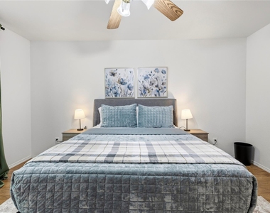 1081 Enfilar Lane - Photo Thumbnail 12
