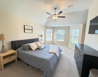 3608 Safai Street - Photo Thumbnail 11