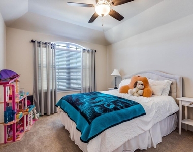 2821 Inn Kitchen Way - Photo Thumbnail 14
